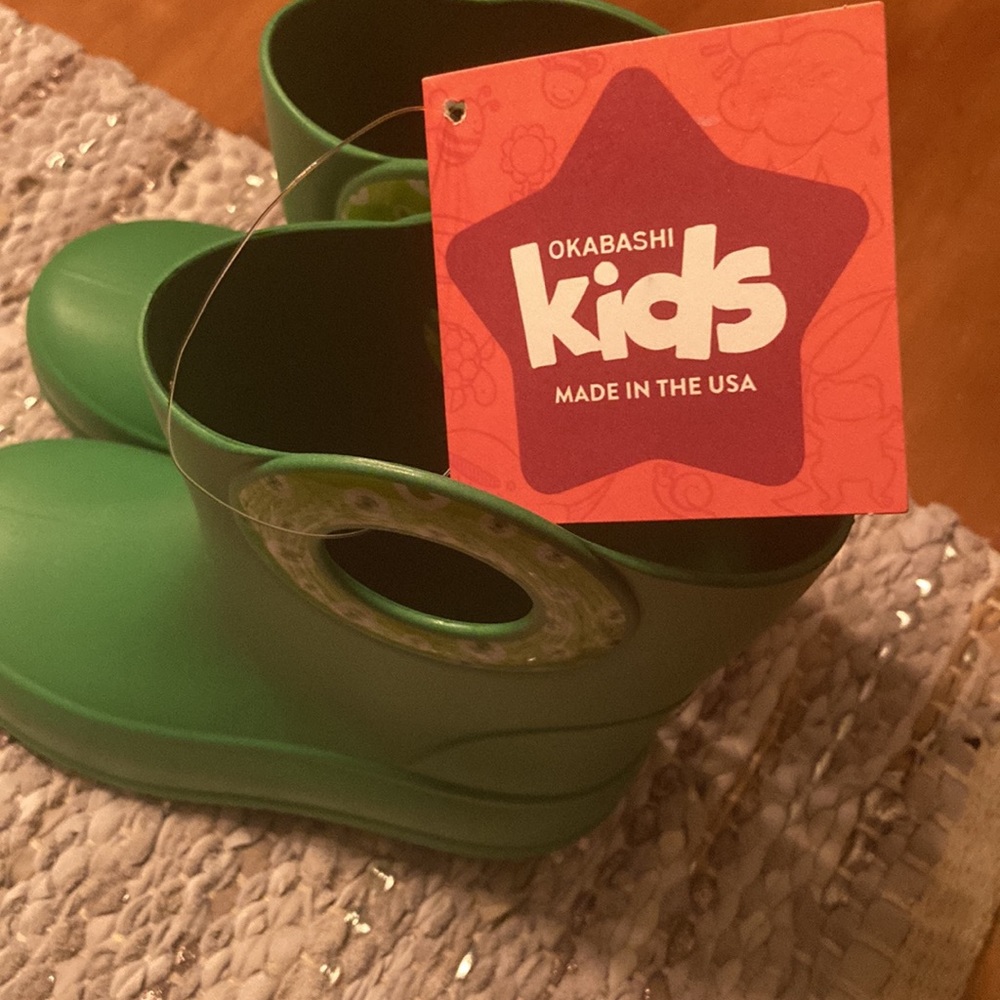 Okabashi green toddler Kendall boots unisex size 12